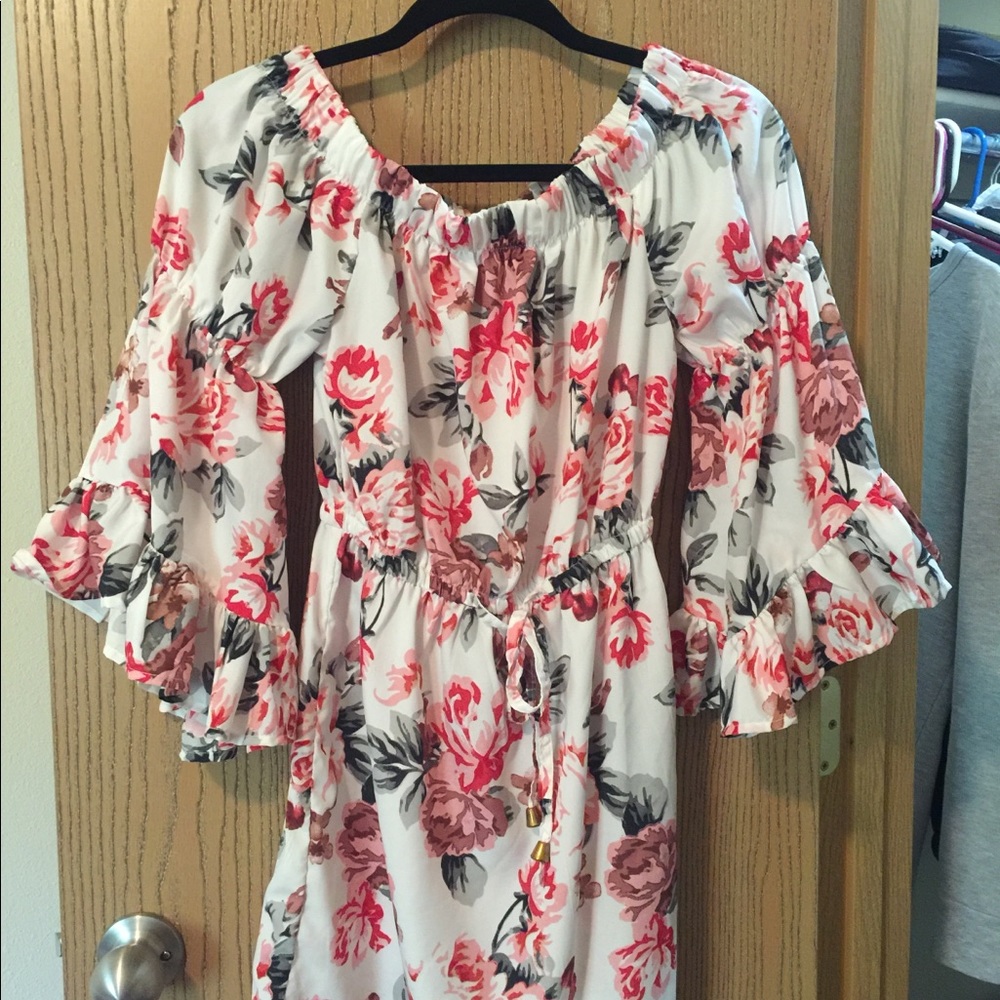 The cutest floral dress ever
